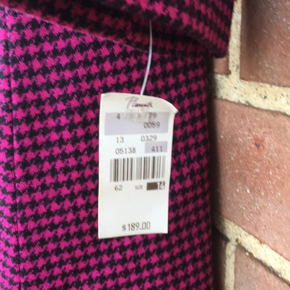 VTG Two Sided Button Swing Coat. - Picture 4 of 9